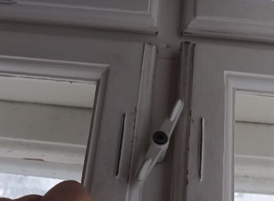  []